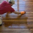 Jak instalovat plovoucí podlahu z předpřipraveného dřeva