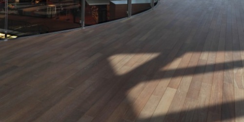 Dřevěné podlahy Dřevovýroba Podzimek - Galerie Harfa Praha