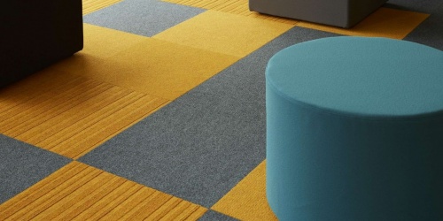 Kobercové čtverce Burmatex Lateral + Cordiale - detail podlahy