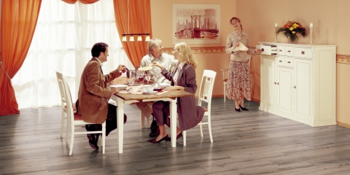 Laminátové podlahy Kronotex Exquisit Plus 3044 V4 jídelna