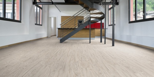 Laminátové podlahy Kronotex Exquisit 3233 V4 chodba