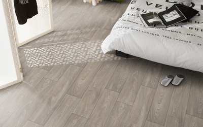 Tarkett Essentials 240 Charm Oak Light Grey