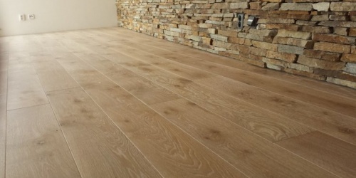 Třívrstvé dubové podlahy ESCO Trendline Přírodní bílá I.