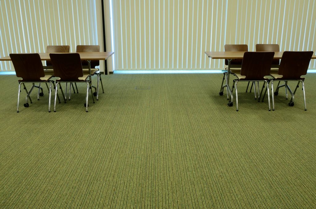 Kobercové čtverce Burmatex Tivoli Multiline / Tivoli Online