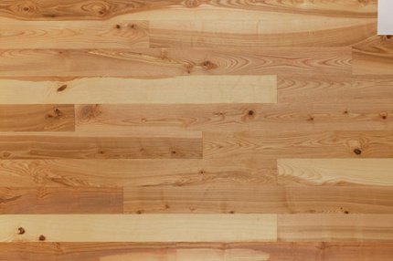 Jasanové podlahy FEEL WOOD Jasanová podlaha Feel Wood 21x137mm UV lak rustikal