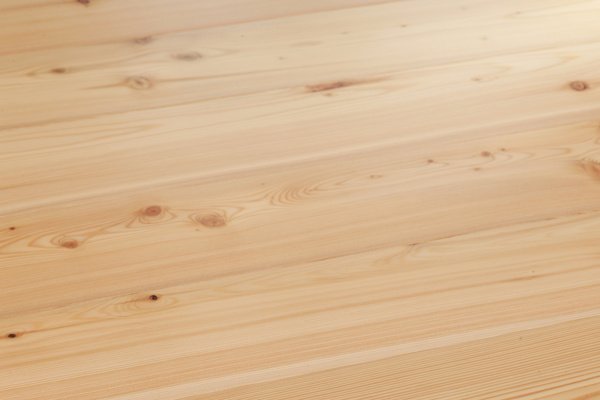 Modřínové podlahy FEEL WOOD Podlaha z sibiřského modřínu 15x135 mm bez PÚ AB