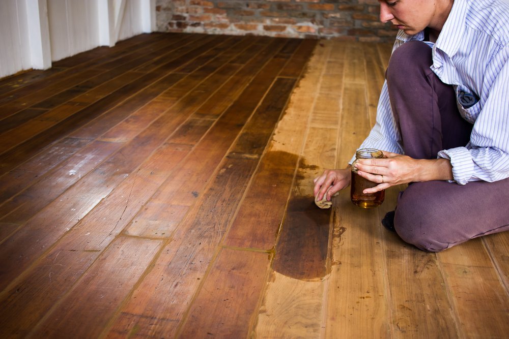 7 tipů na údržbu vnitřní podlahy | Péče o podlahu