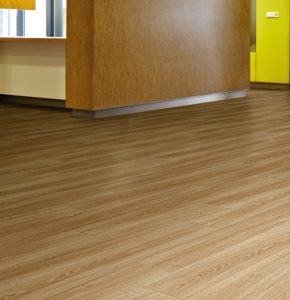 PVC podlahy pro komerční použití Forbo Sarlon Wood XL modern